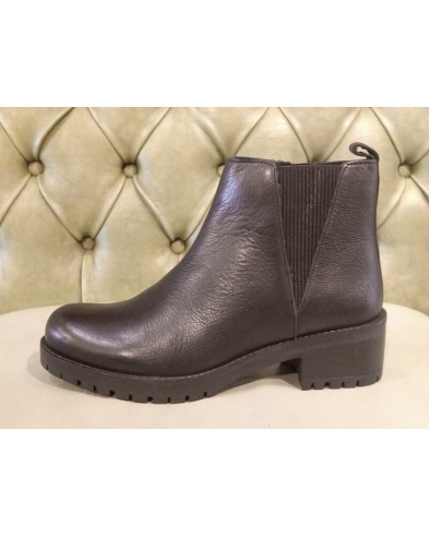Skechers Boots for Ladies | Lugnut New 