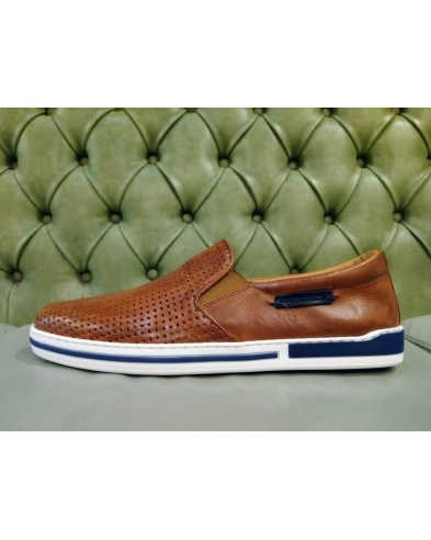 Casual loafers for men