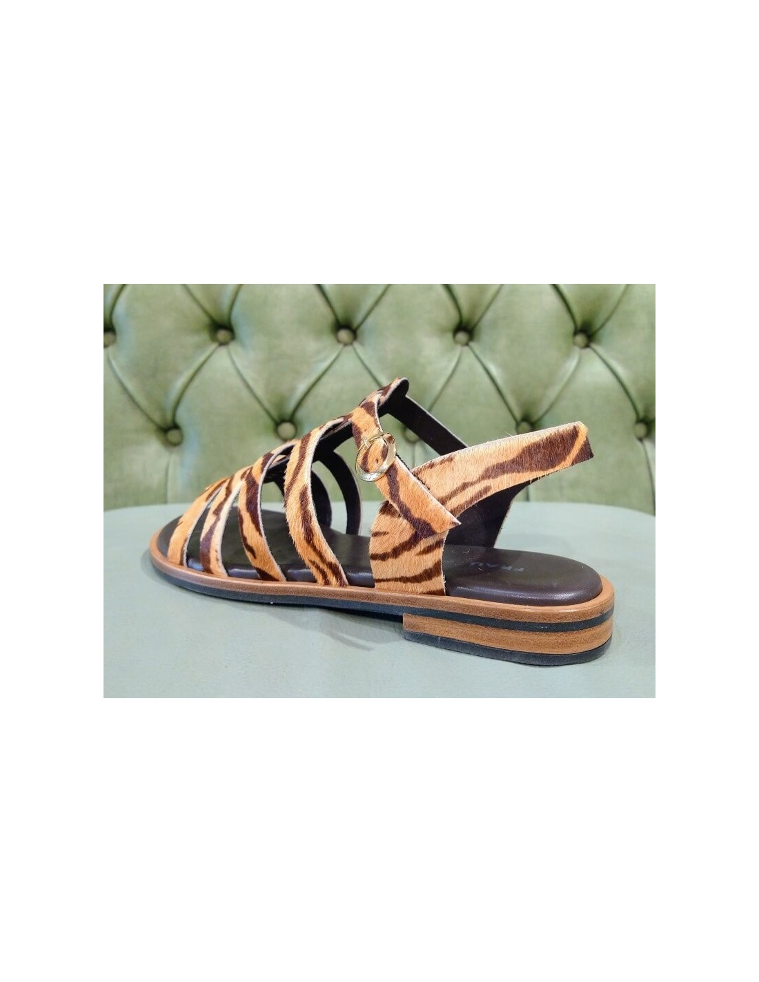 Buy Green Heeled Sandals for Women by Moda-X Online | Ajio.com